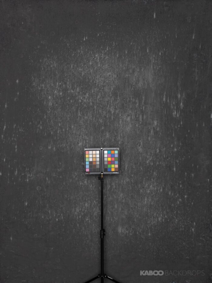 Dunkelgrauer Studio Backdrop Fotohintergrund auf Leinwand mit regenartigen grauen Flecken