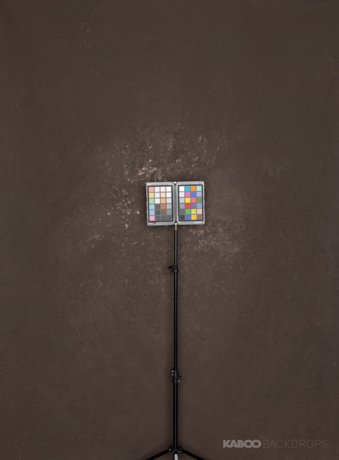 Brauner Studio Backdrop Fotohintergrund auf Leinwand mit weissen Flecken im Zentrum